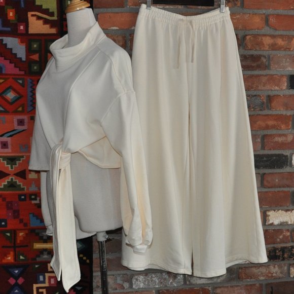 LIT Active Concept Soft Leisure Set 2 Piece Sweater, Wide Leg Pants Ivory M - Picture 4 of 10
